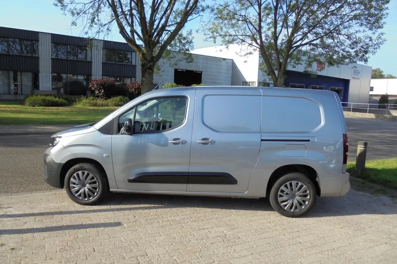 Peugeot Partner (2024)