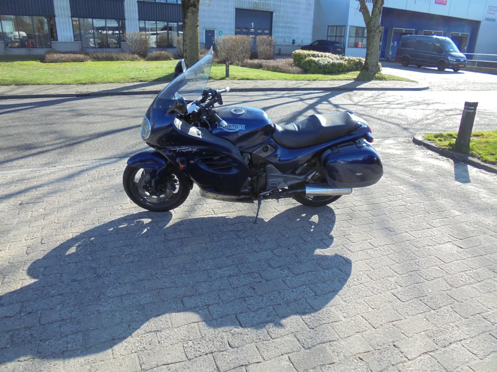 Triumph Trophy 1200 (1997) — foto 1