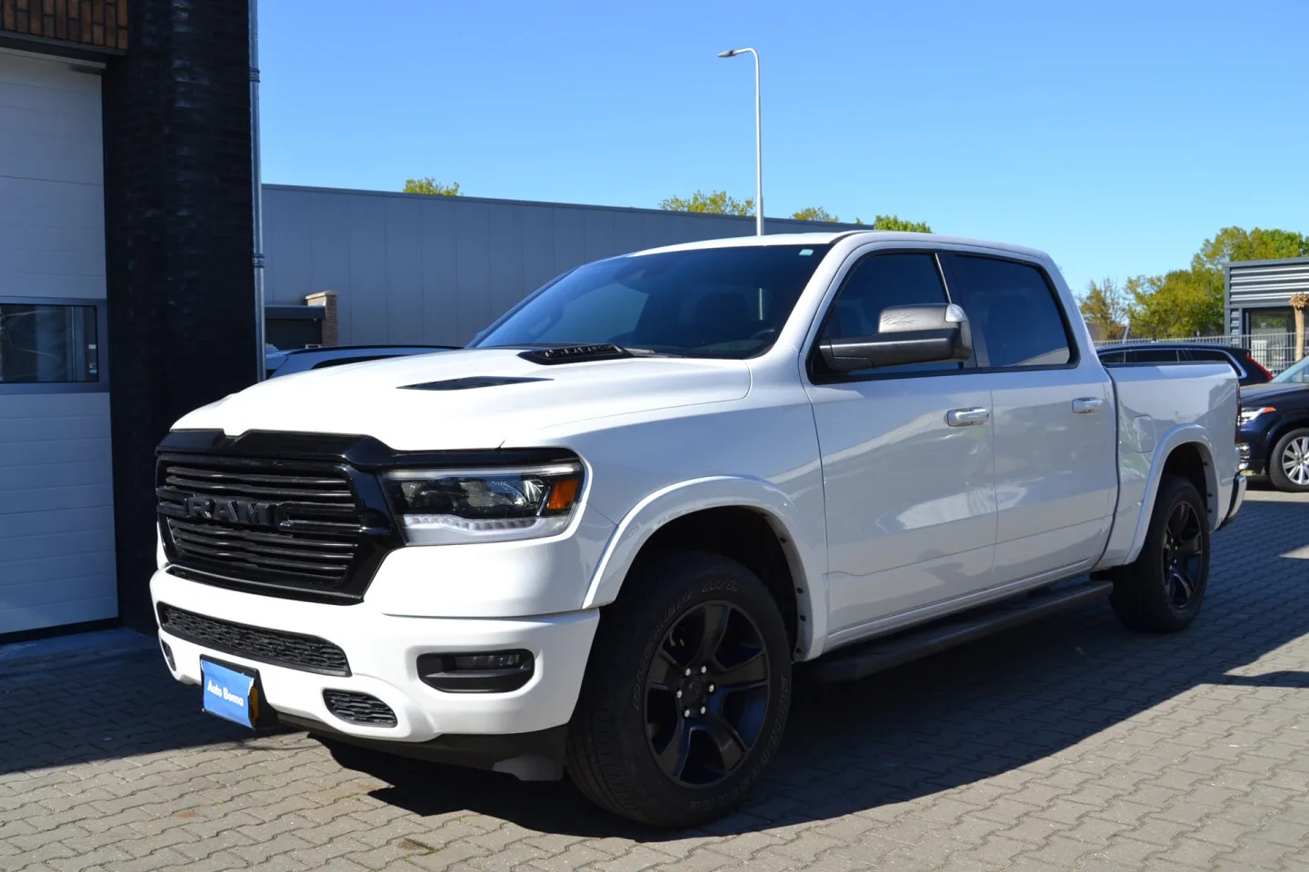 Dodge Ram (2023) — foto 1