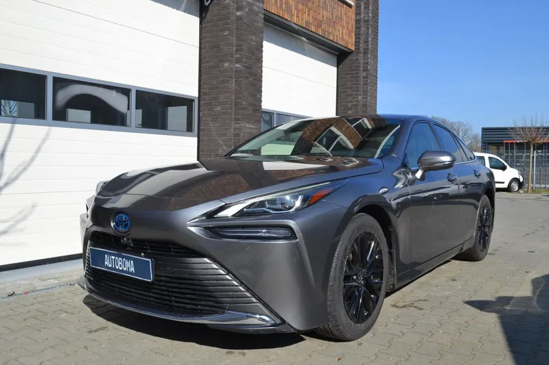 Toyota Mirai (2022)