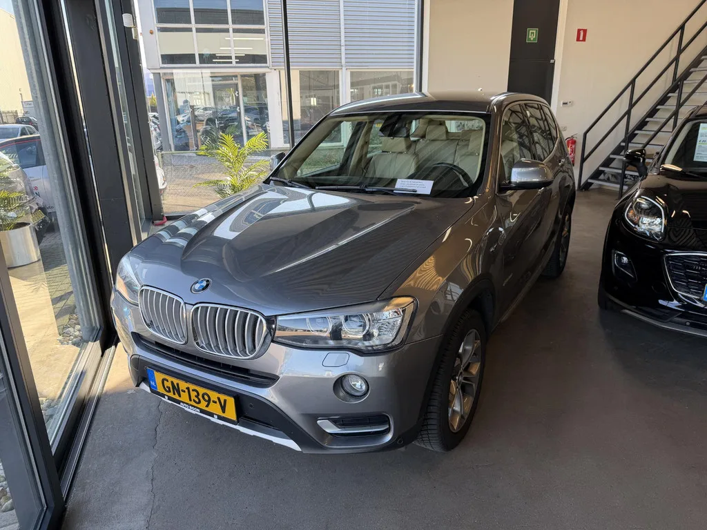 BMW X3 (2015) — foto 1