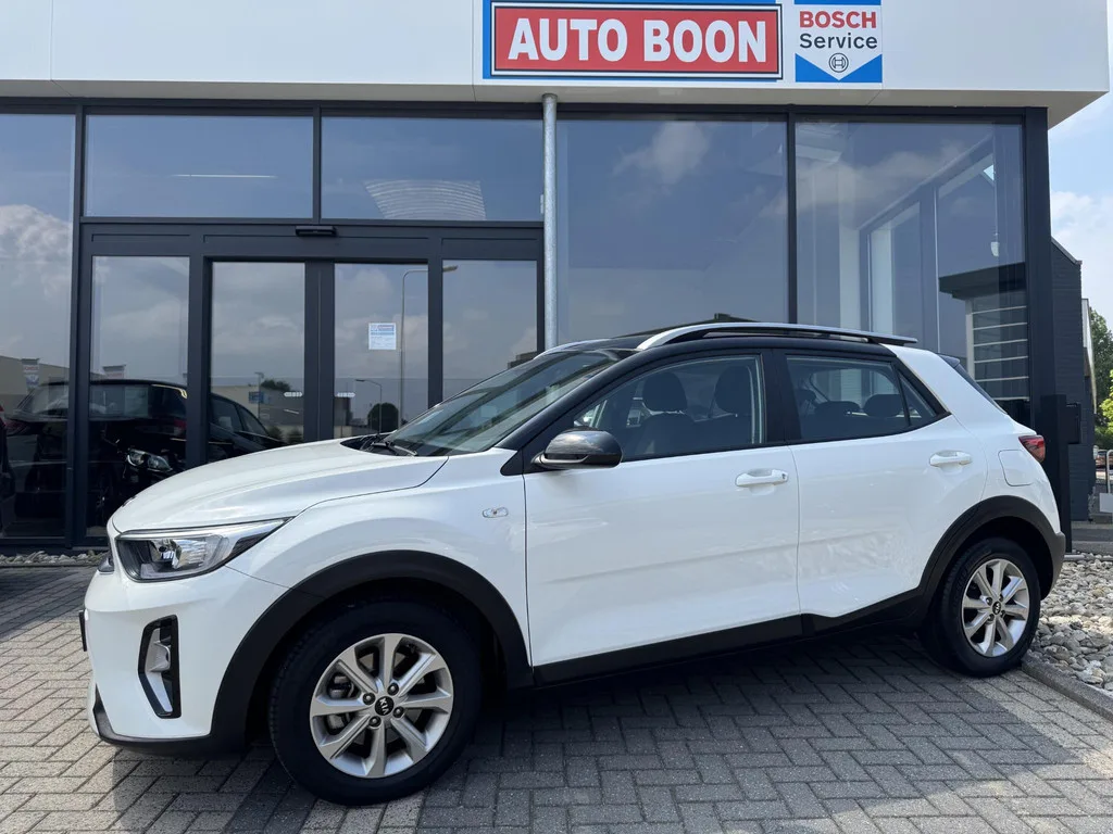 Kia Stonic (2021) — foto 1