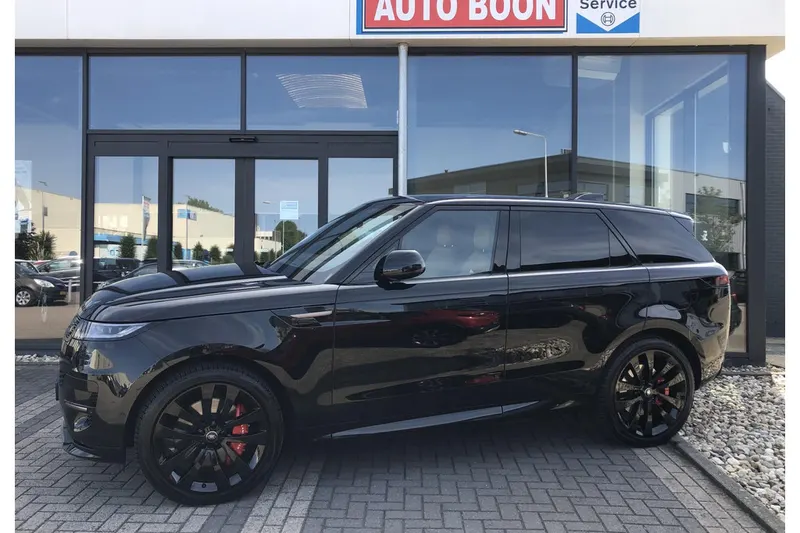 Land Rover Range Rover Sport (2023)