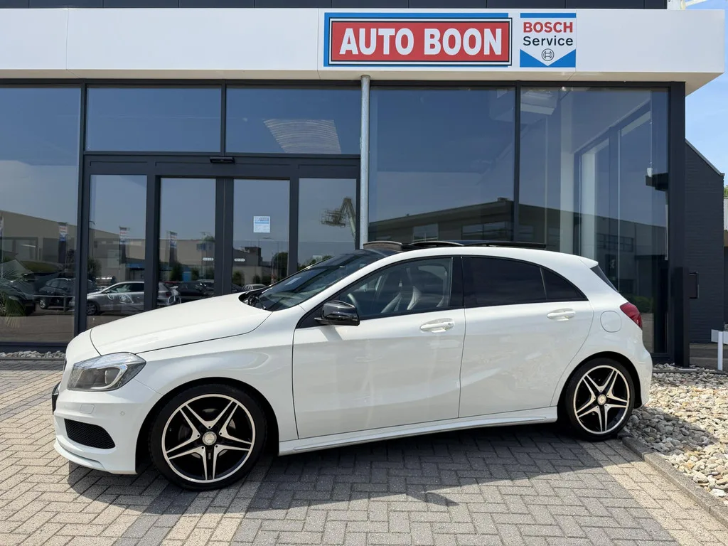 Mercedes-Benz A-Klasse (2015) — foto 1