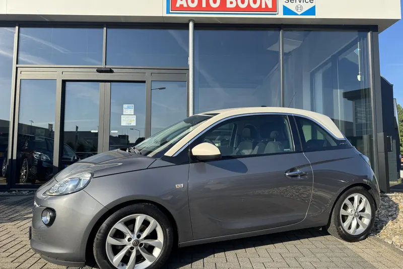 Opel Adam (2016)