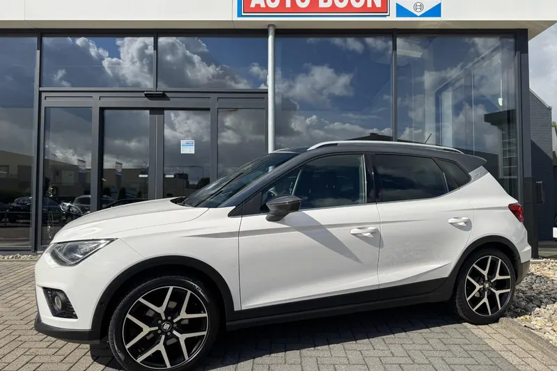 SEAT Arona (2019)
