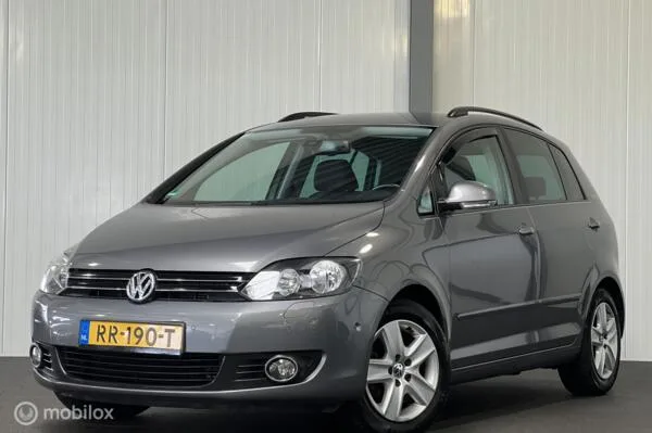 Volkswagen Golf (2018) — foto 1
