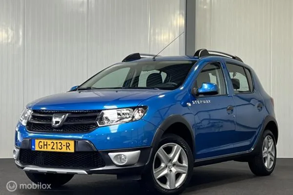 Dacia Sandero (2015) — foto 1