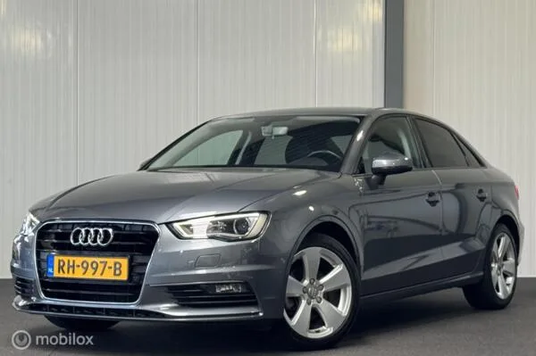 Audi A3 (2017) — foto 1