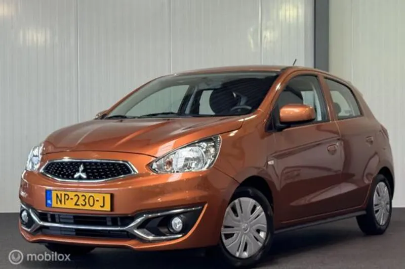 Mitsubishi Space (2017)