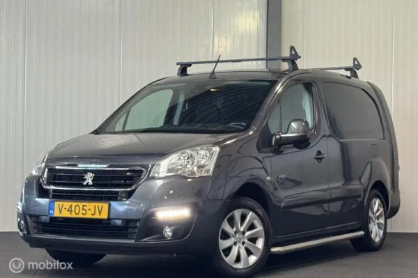 Peugeot Partner (2017) — foto 1
