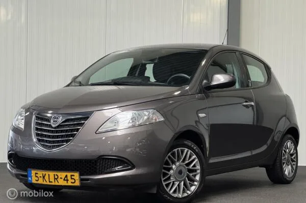 Lancia Ypsilon (2013) — foto 1