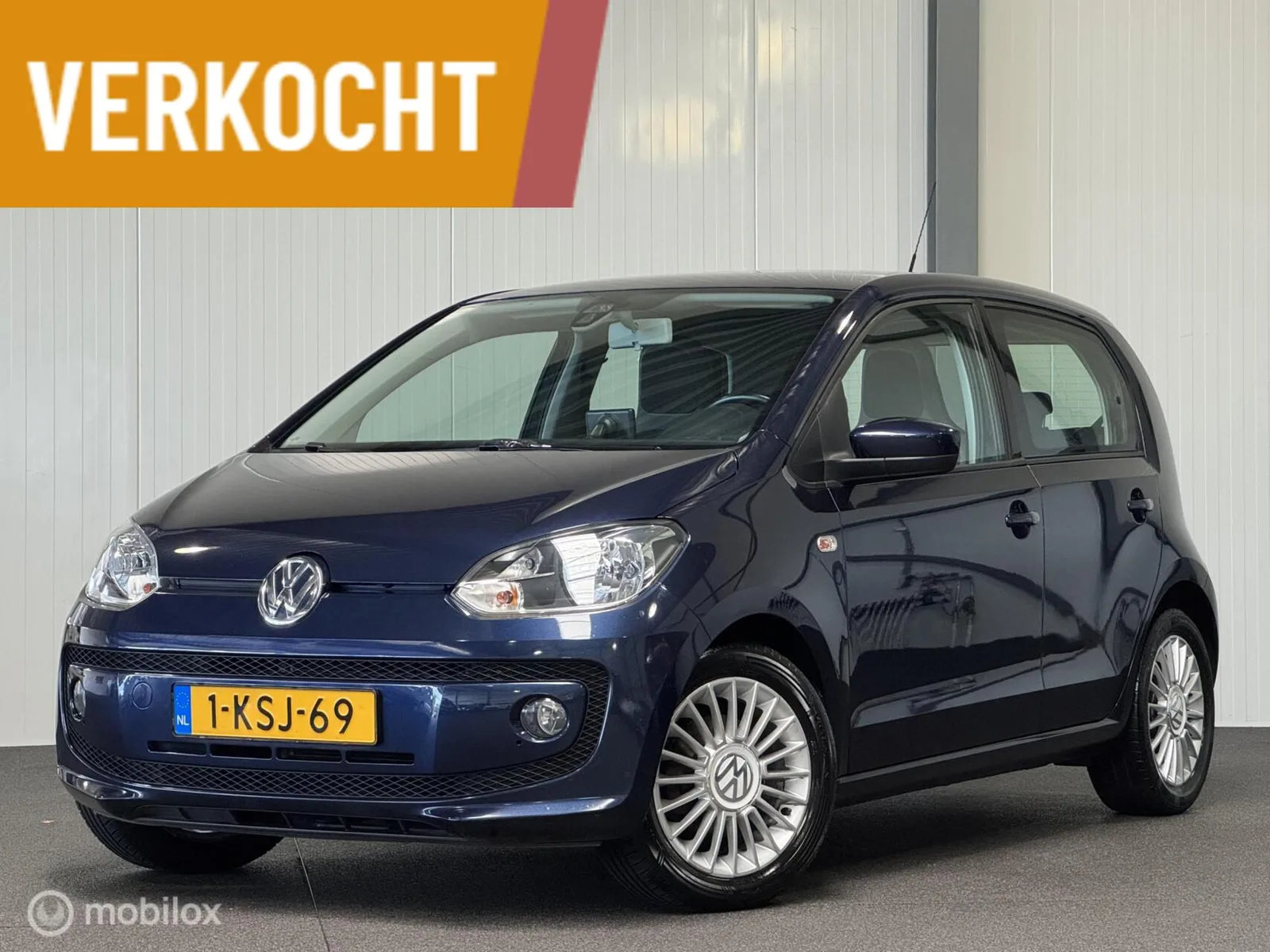Volkswagen Up! (2013) — foto 1
