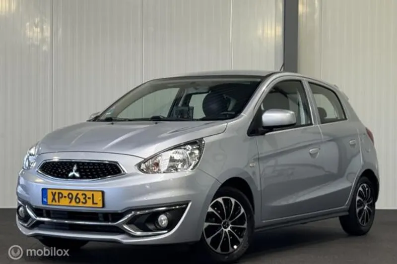 Mitsubishi Space (2019)