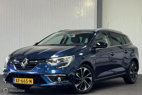 Renault Mégane (2018) — foto 1