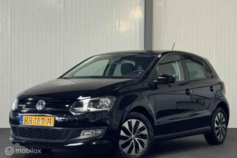 Volkswagen Polo (2015)