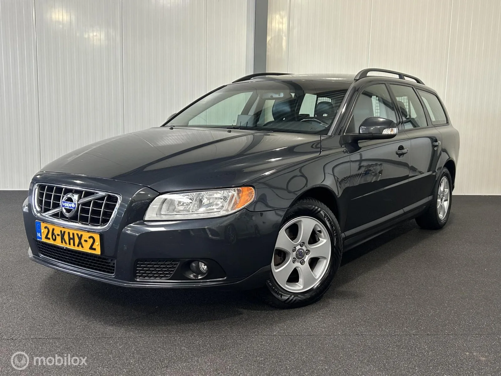 Volvo V70 (2009) — foto 1