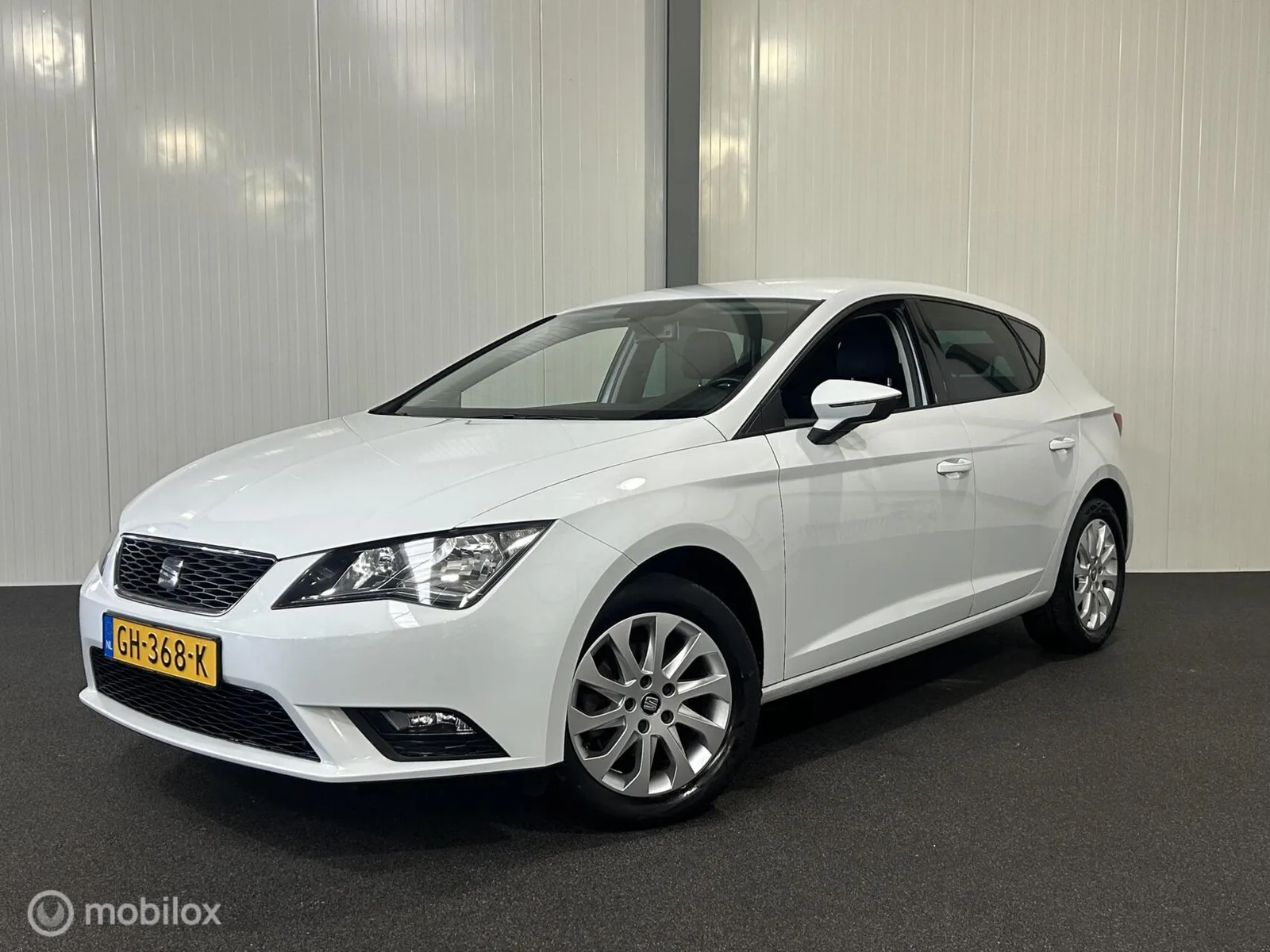 SEAT Leon (2015) — foto 1