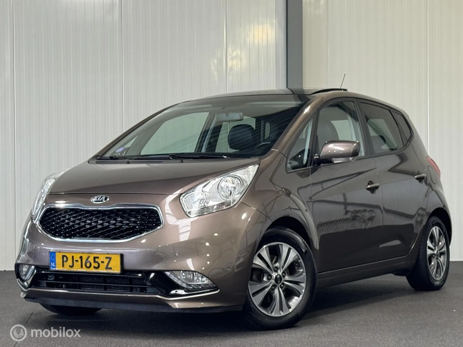 Kia Venga (2017) — foto 1