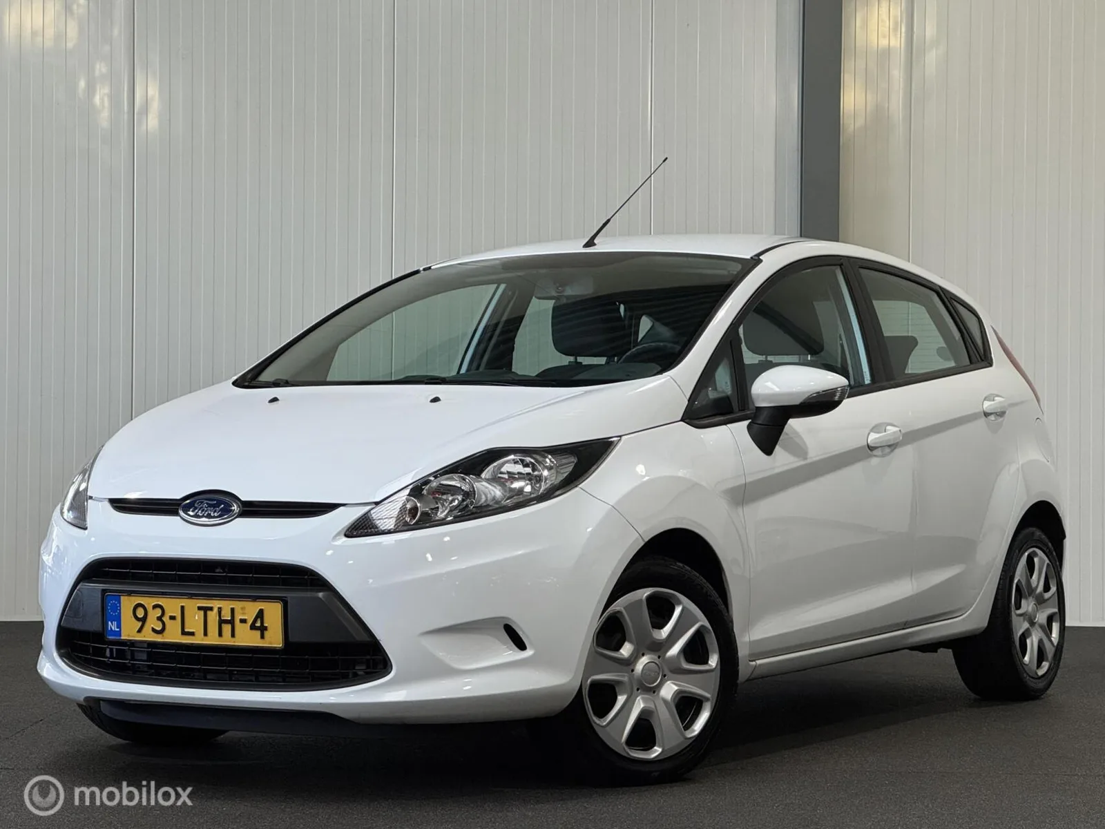 Ford Fiesta (2010) — foto 1