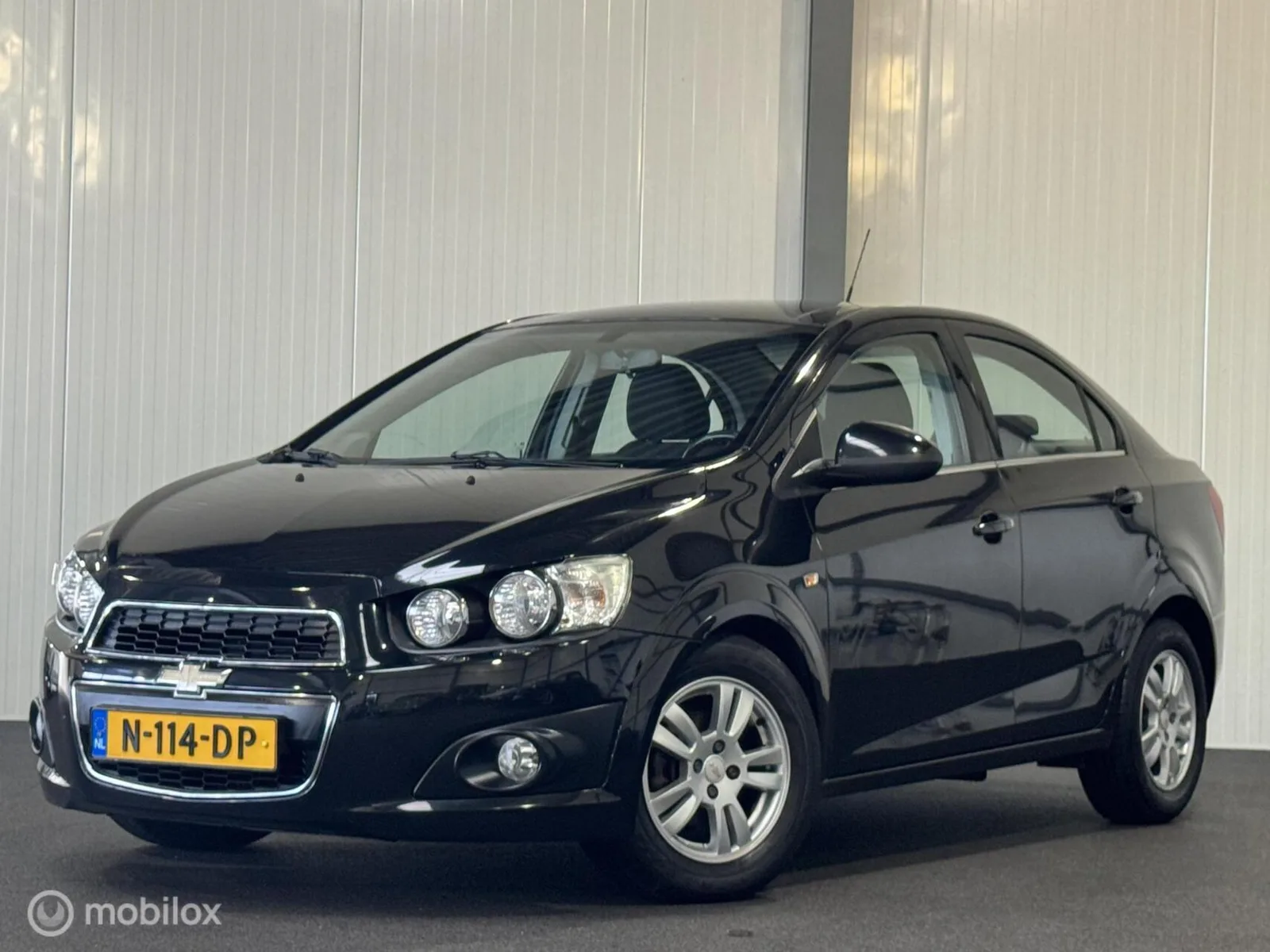 Chevrolet Aveo (2014) — foto 1
