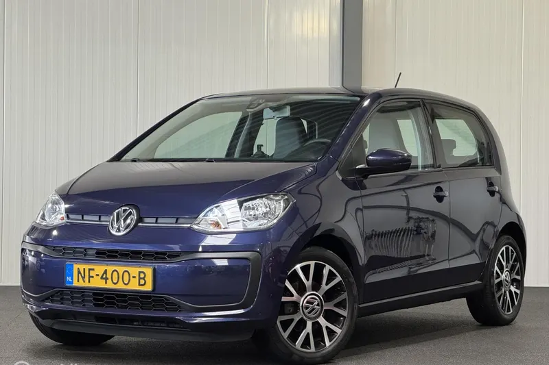 Volkswagen Up! (2017)