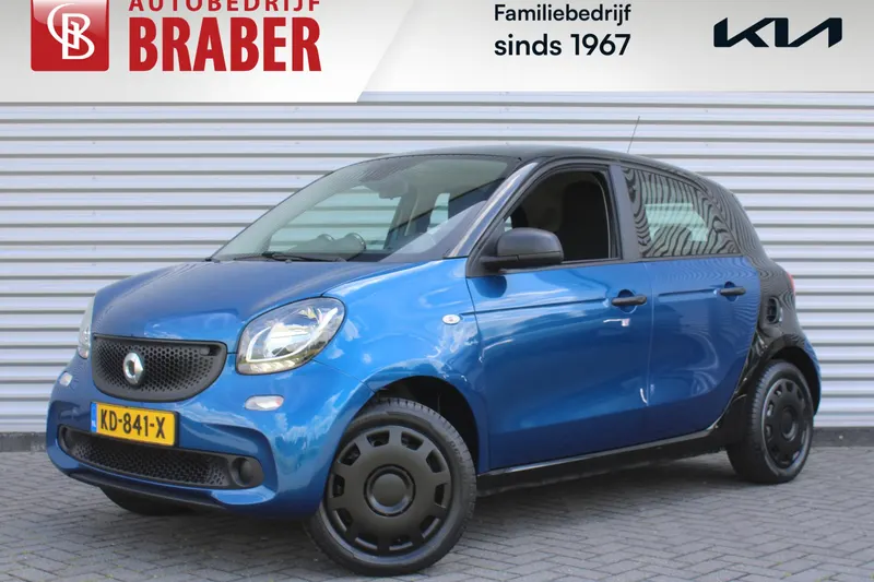 Smart ForFour (2016)