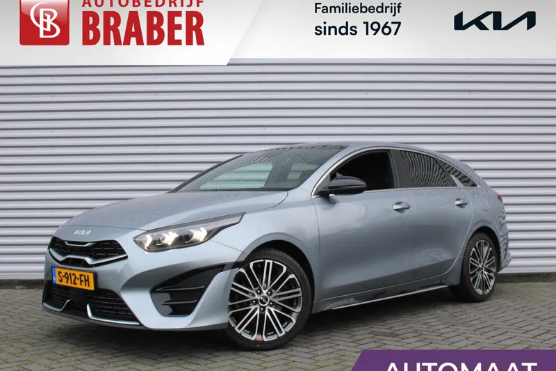 Kia ProCeed (2023)
