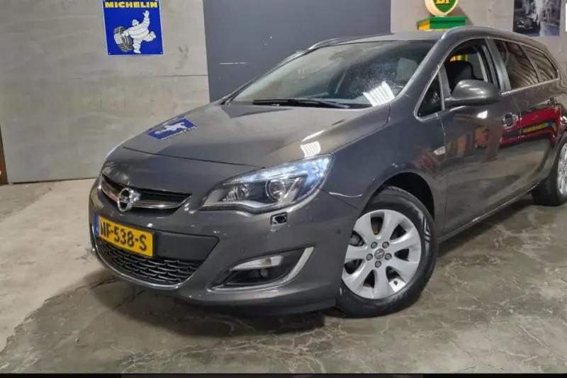 Opel Astra (2016)