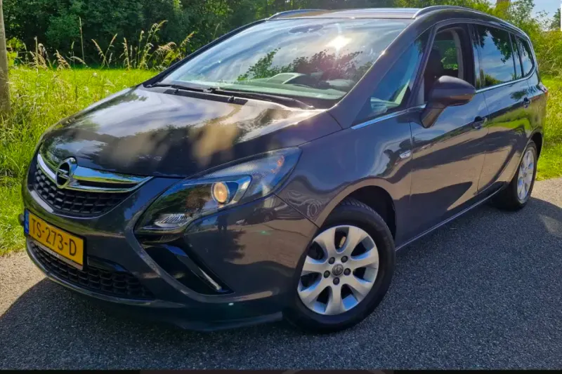 Opel Zafira (2016)