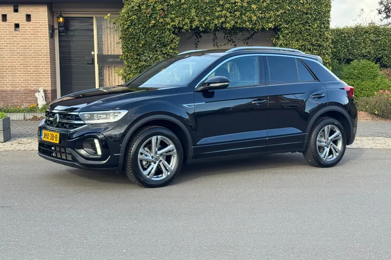 Volkswagen T-Roc (2025)