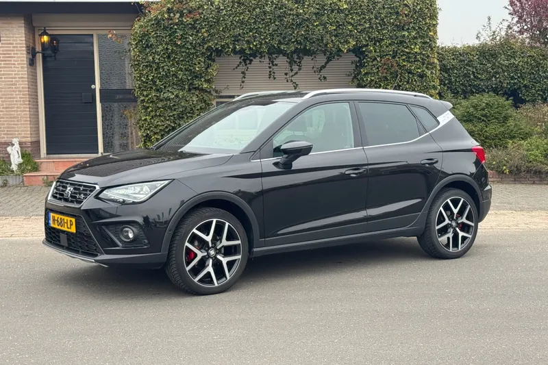 SEAT Arona (2020)