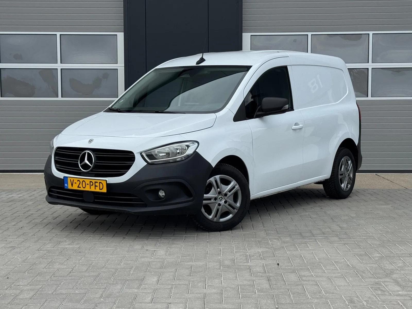 Mercedes-Benz Citan (2021) — foto 1