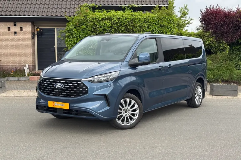 Ford Tourneo (2023)