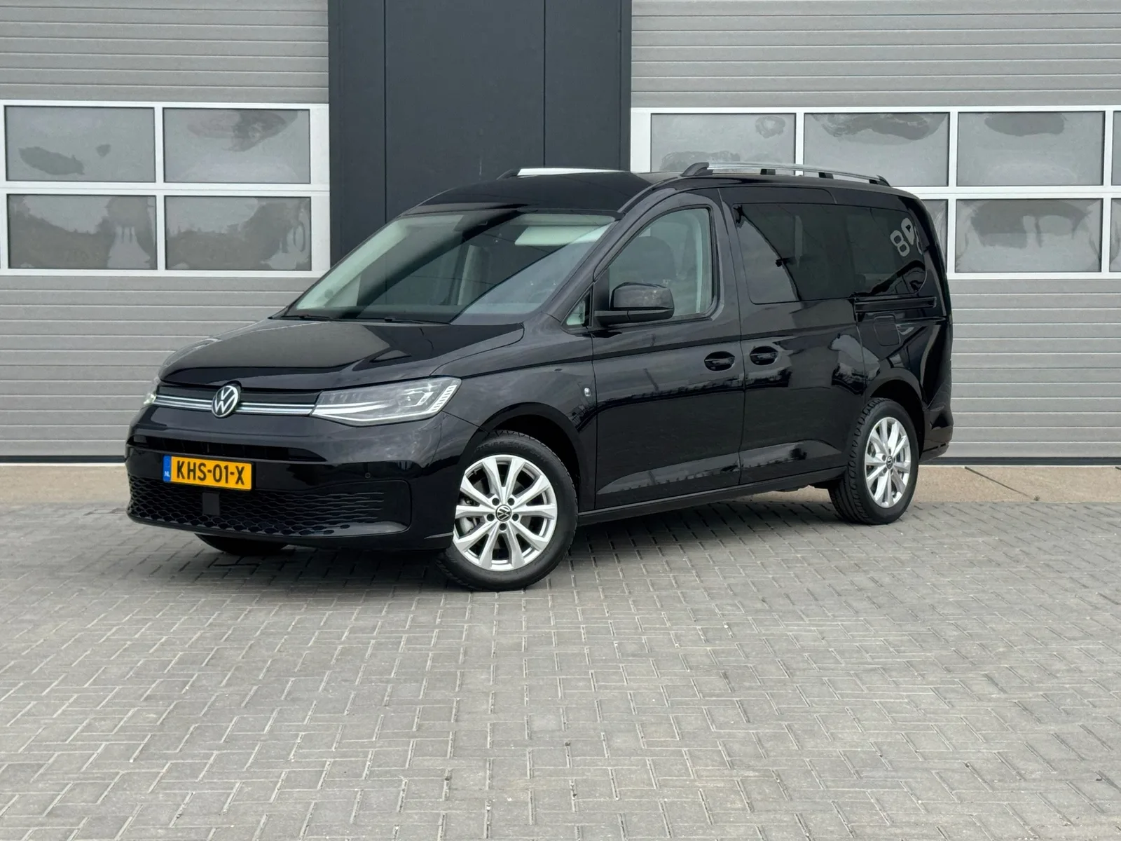 Volkswagen Caddy Maxi (2023) — foto 1
