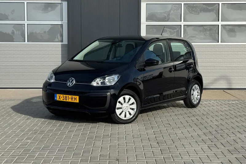 Volkswagen Up (2024)