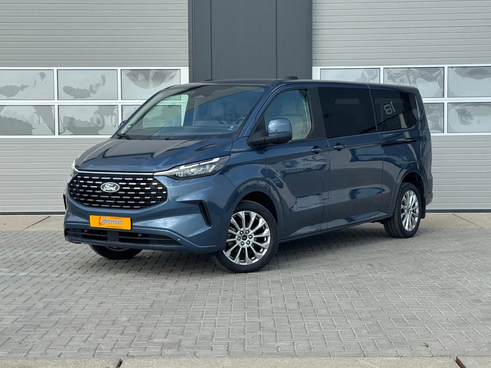 Ford Transit Custom (2023) — foto 1