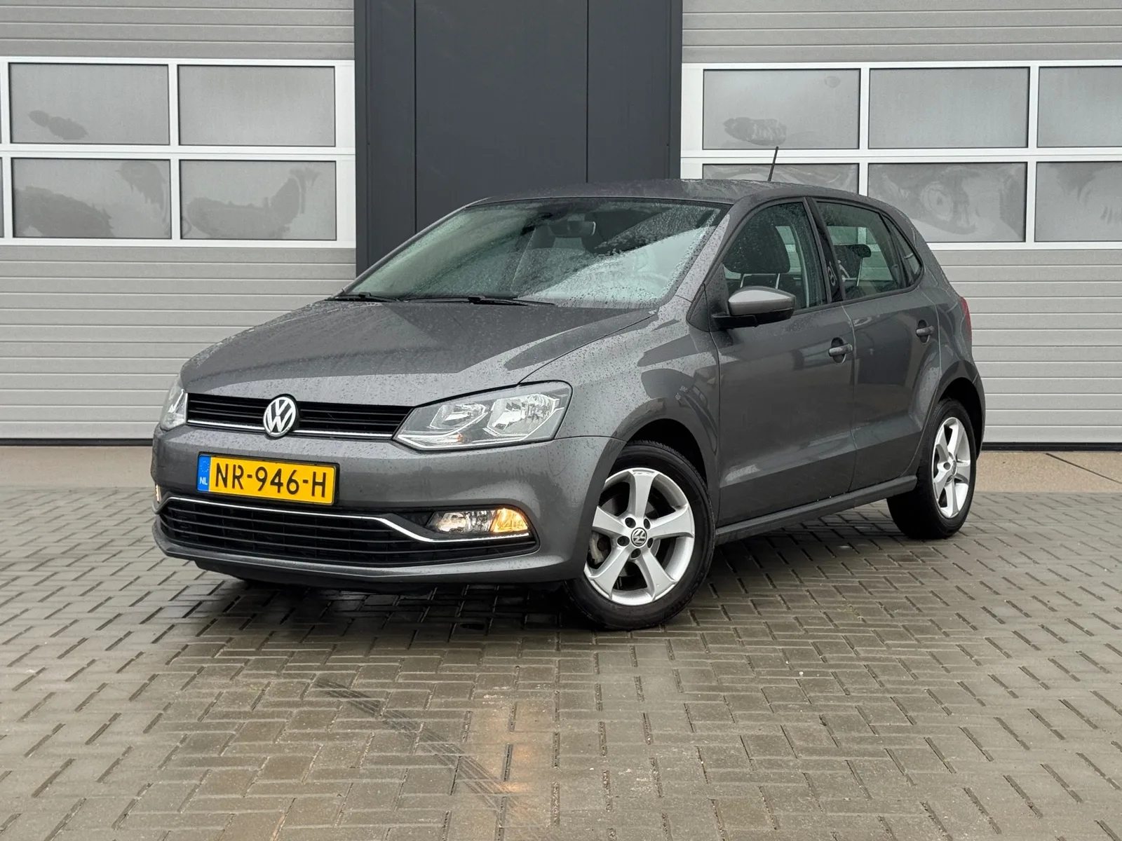 Volkswagen Polo (2017) — foto 1