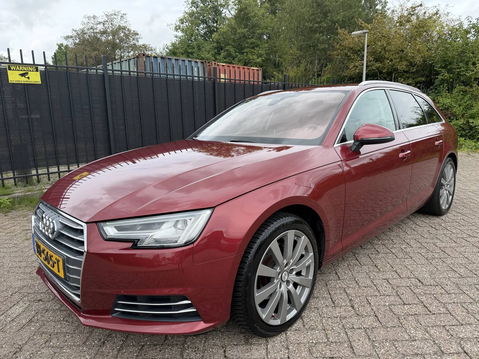 Audi A4 (2018) — foto 1