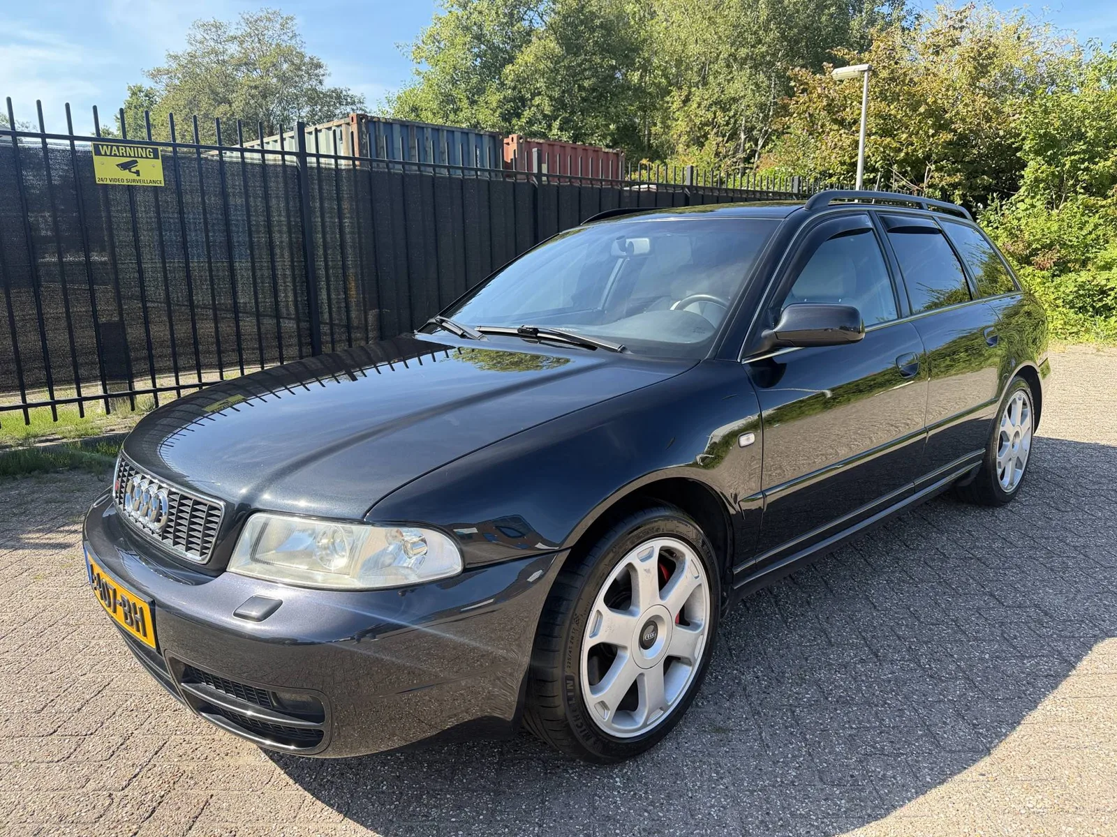Audi S4 (2000) — foto 1