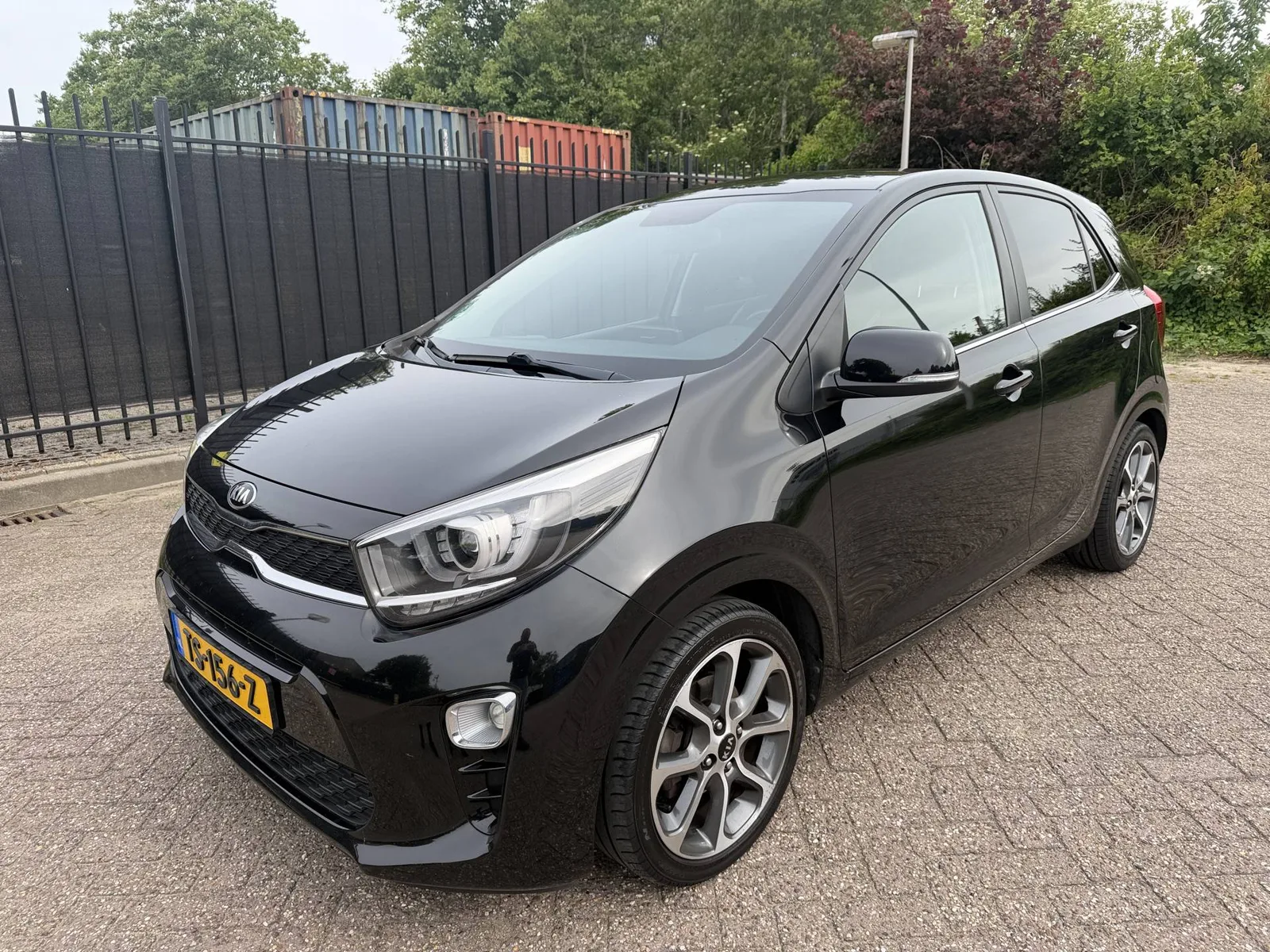 Kia Picanto (2018) — foto 1