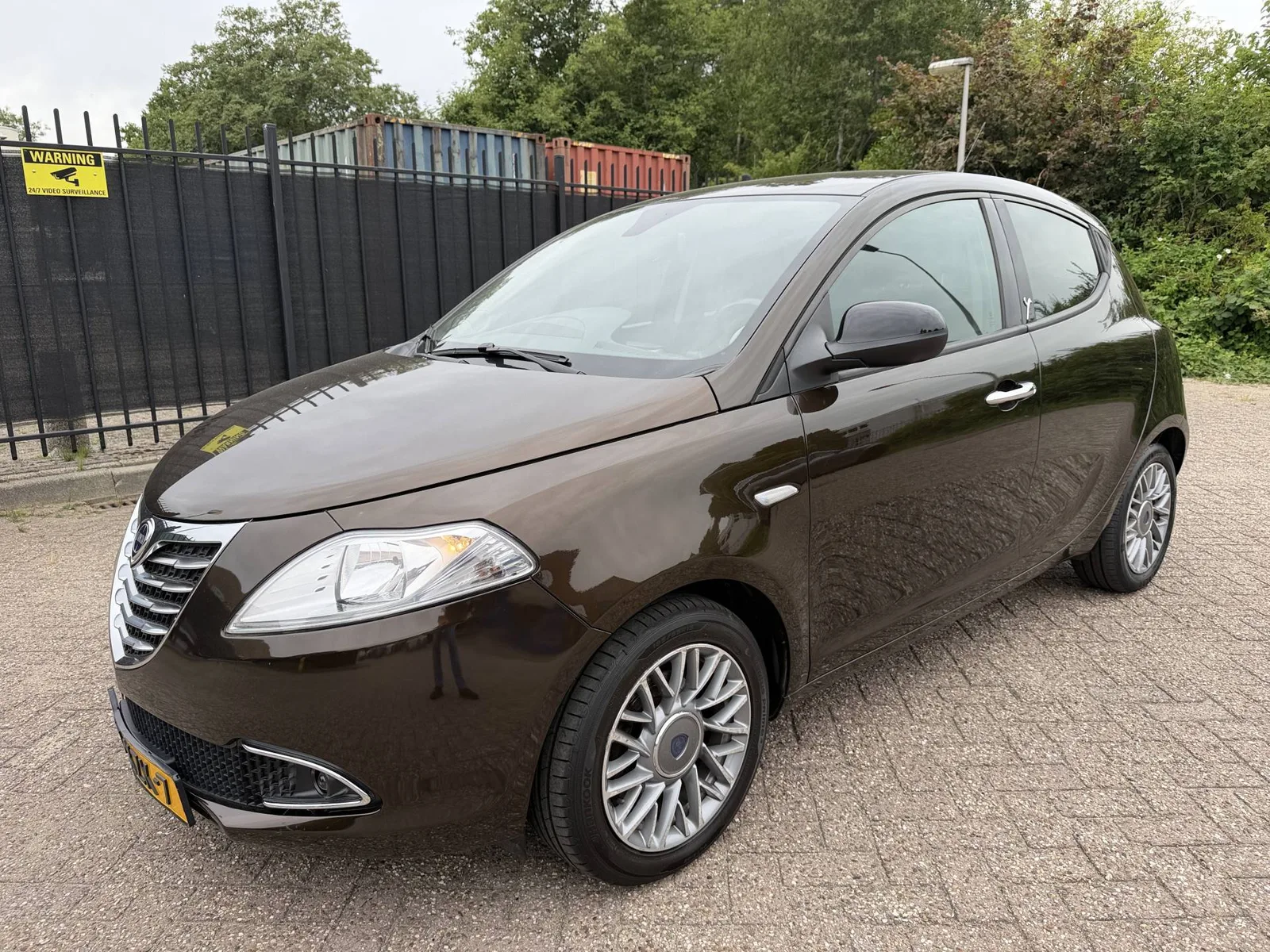 Lancia Ypsilon (2011) — foto 1