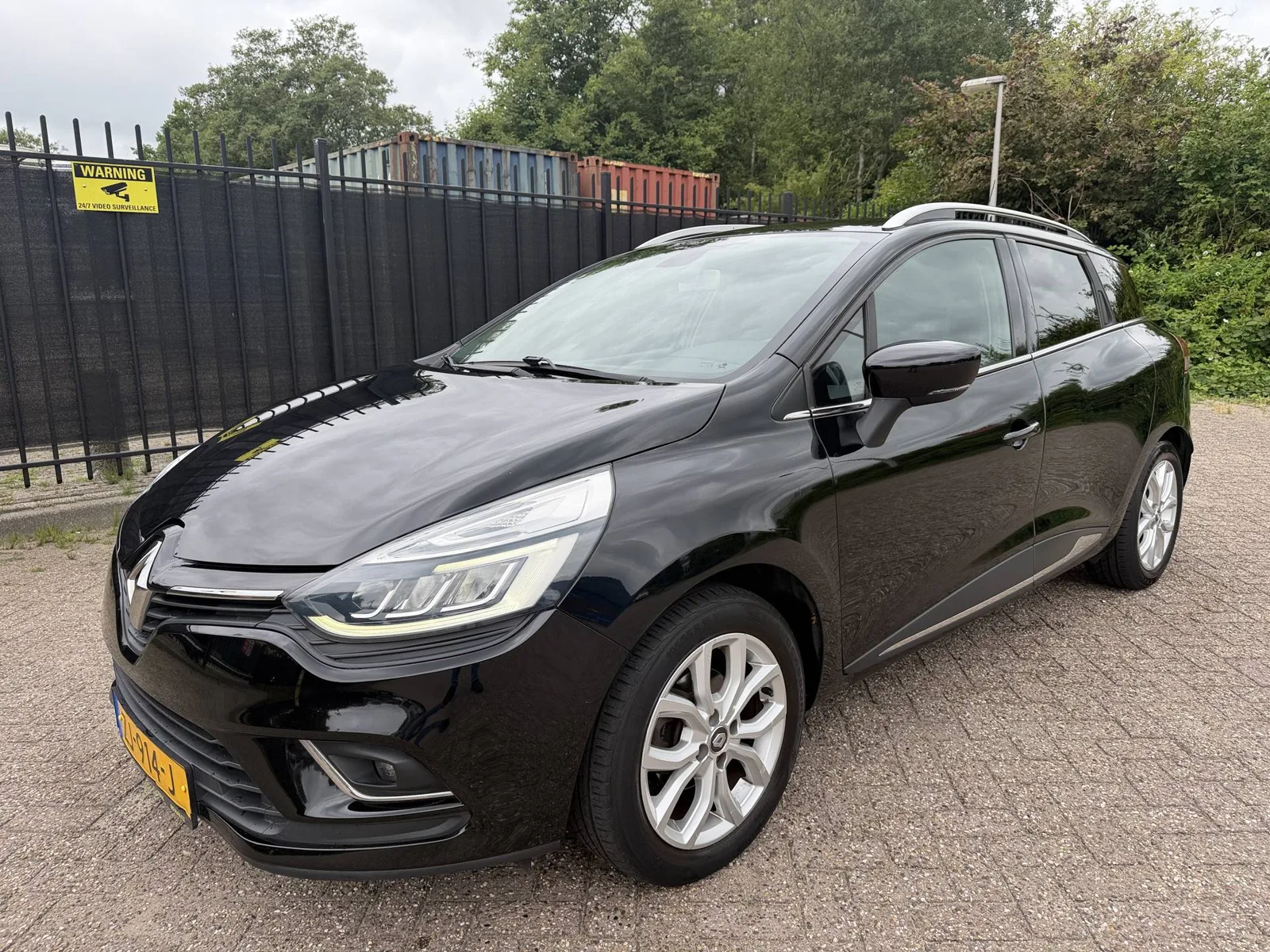 Renault Clio (2017) — foto 1