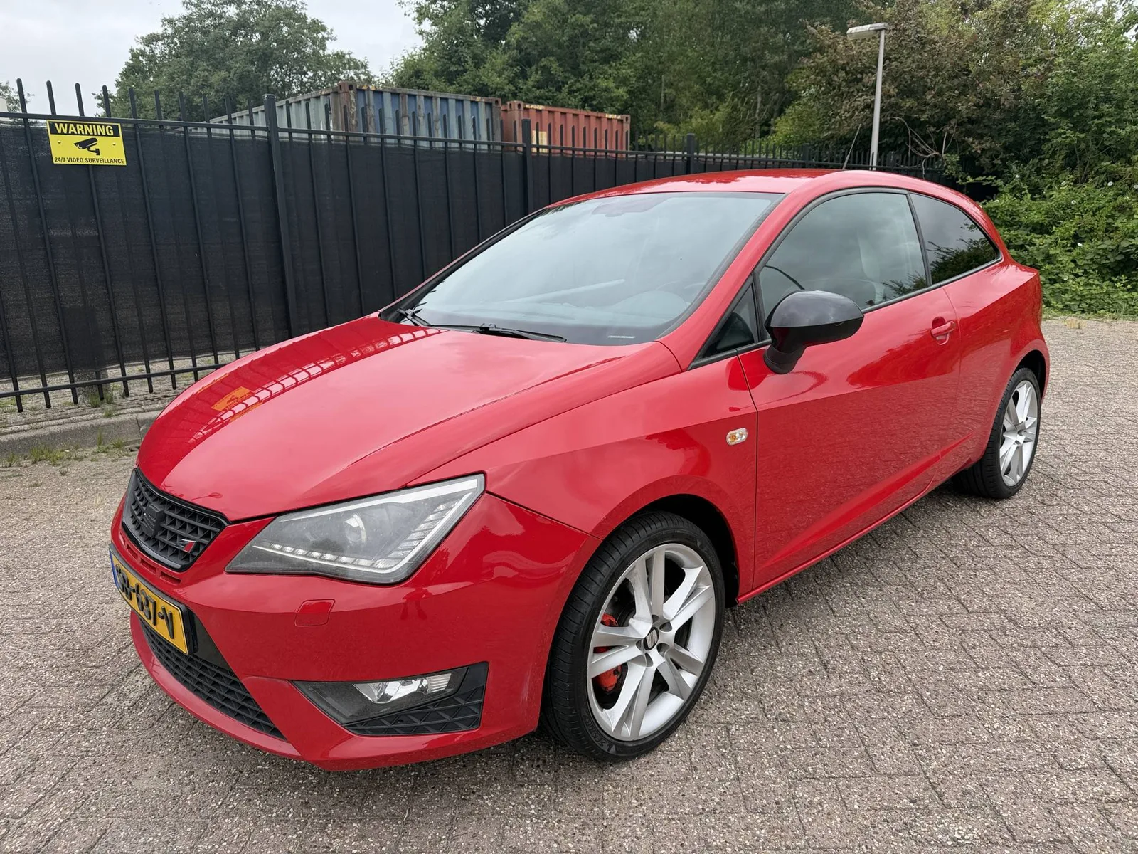 SEAT Ibiza (2013) — foto 1
