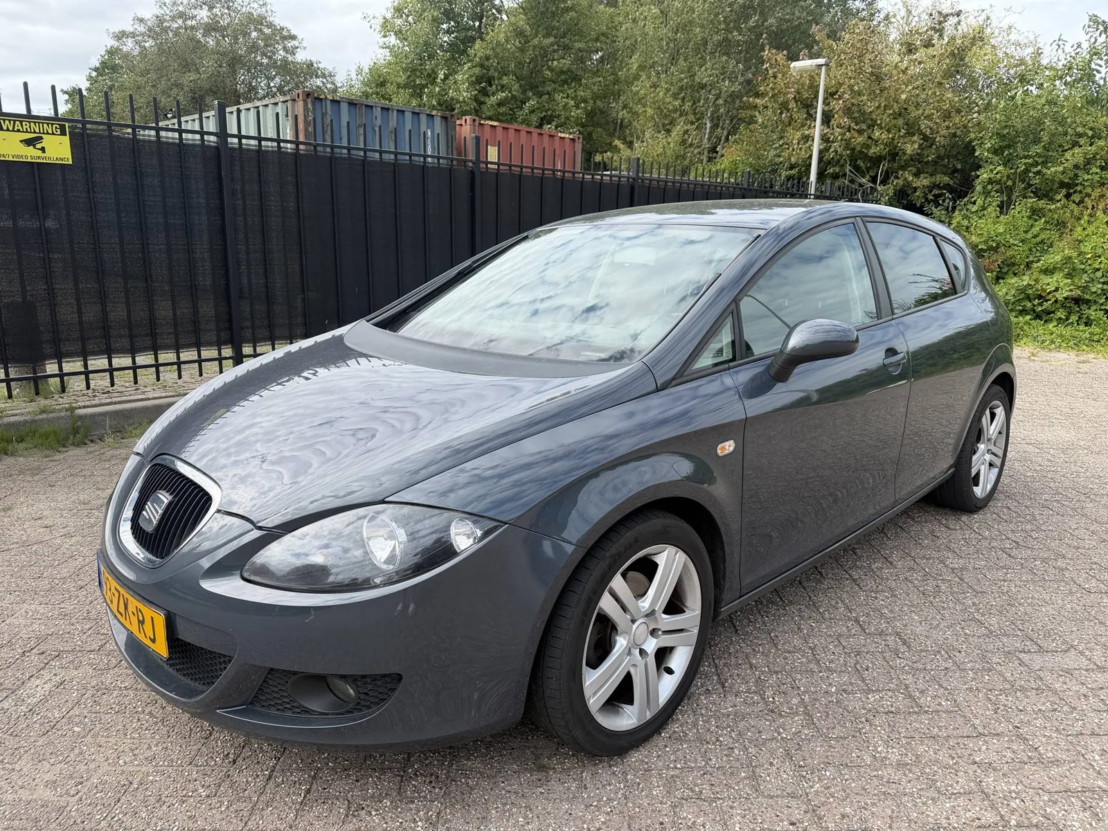 SEAT Leon (2008) — foto 1