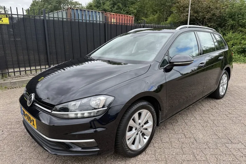Volkswagen Golf (2019)