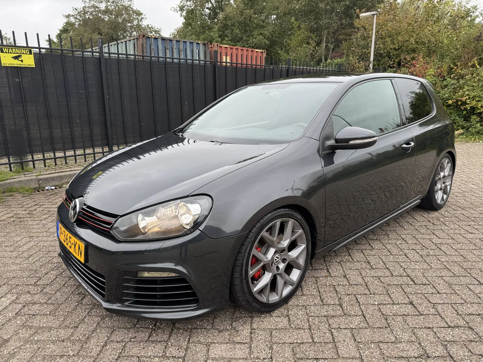 Volkswagen Golf (2009) — foto 1