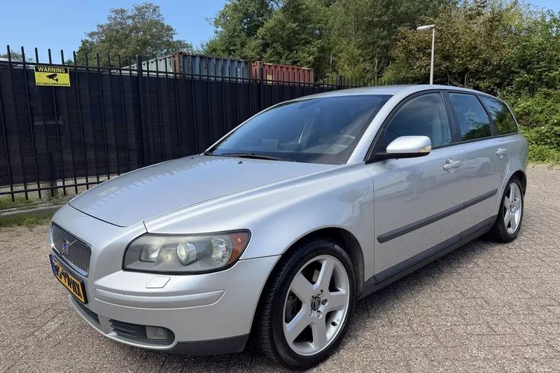 Volvo V50 (2004)