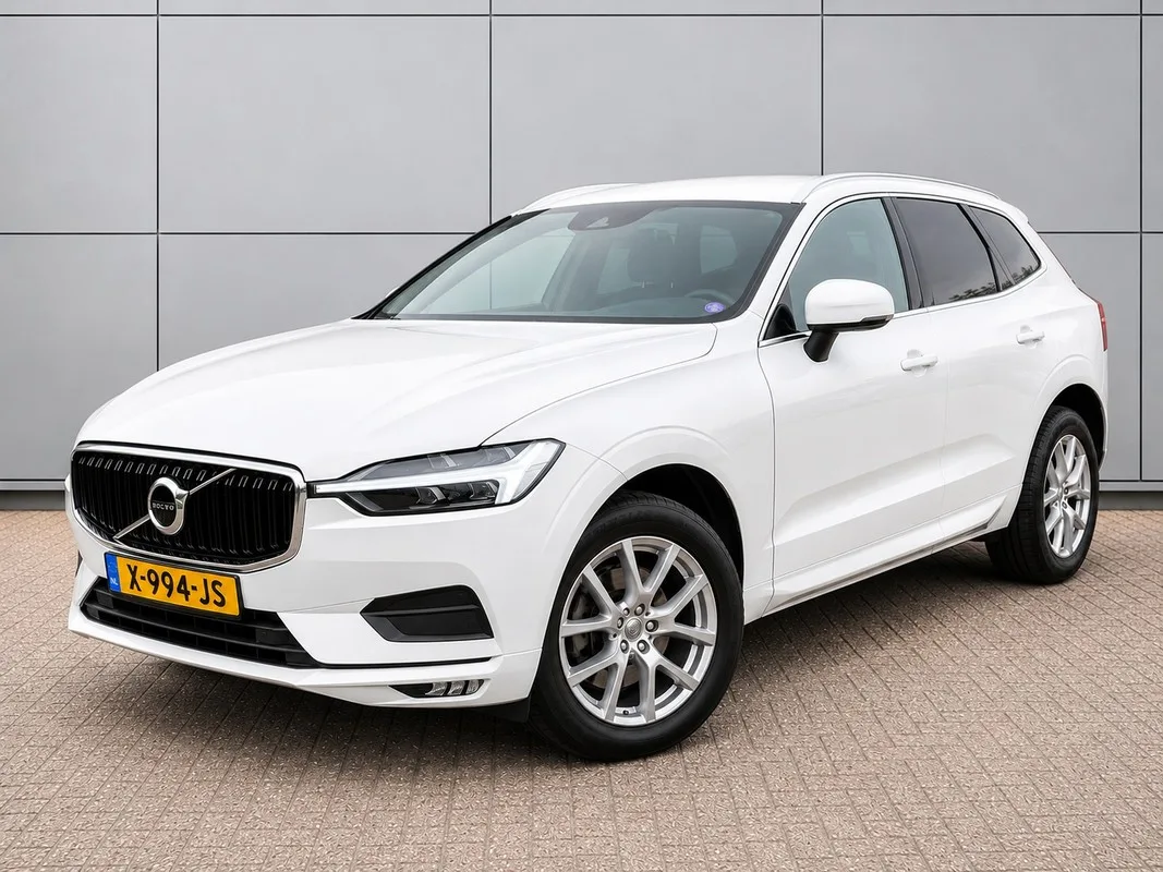 Volvo XC60 (2021) — foto 1