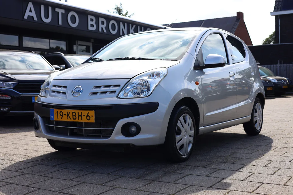 Nissan Pixo (2009) — foto 1
